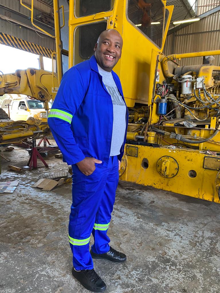 Executive Mayor Gayton McKenzie offers his services for free